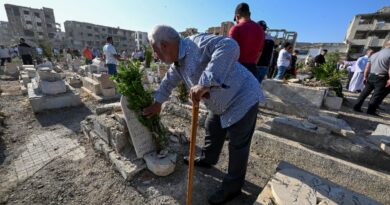In Syria's devastated Jobar, cemetery comes alive for Eid