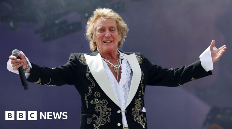 In pictures: Sunday at Glastonbury Festival so far