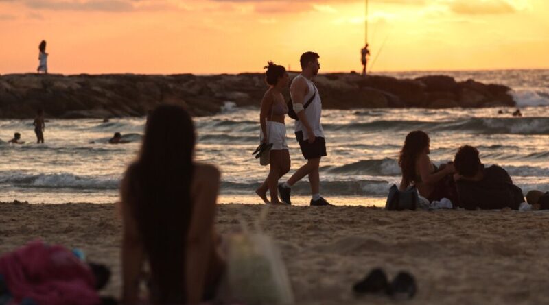 Israelis eager to regain carefree life after ceasefire announcement
