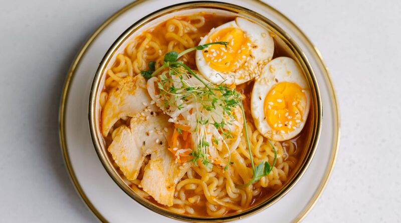 I'm a chef. Here are 10 ways I upgrade instant noodles to make them tastier and more satisfying.