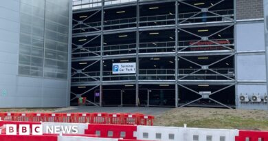 Man discharged after vehicle falls from Luton Airport car park