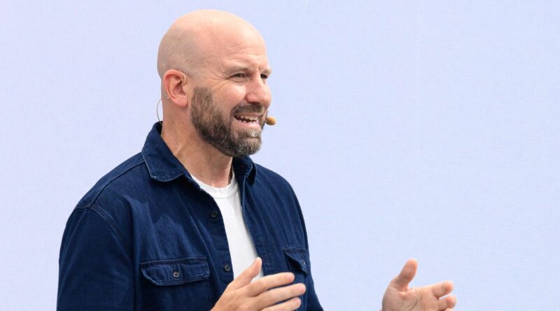 Meta's tech chief says it's time for Silicon Valley to embrace the military again