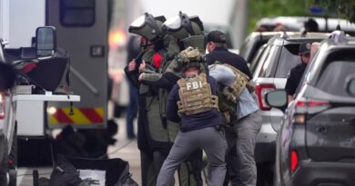 Multiple people wounded in attack in US city of Boulder, Colorado