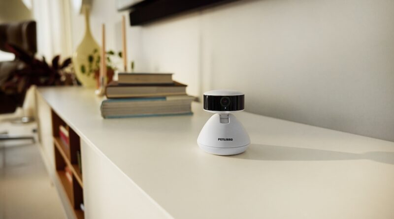 Petlibro’s new smart camera uses AI to describe your pet’s movements, and it's adorable | TechCrunch