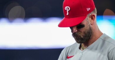 Phillies Place Bryce Harper On IL, Call Up Otto Kemp