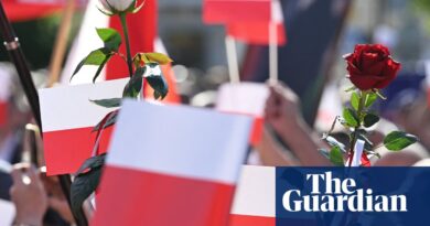 Poland goes to the polls in second round of close-fought presidential election