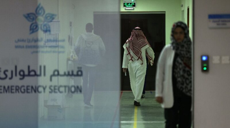 Saudi readies for 'worst case scenario' in sweltering hajj