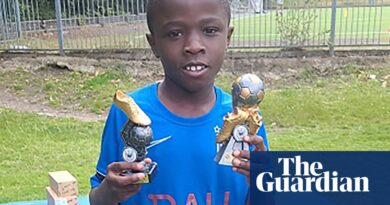 Second child dies three weeks after minibus accident on M4 slip road