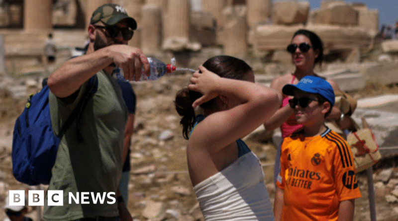 Southern Europe swelters as heatwave spreads
