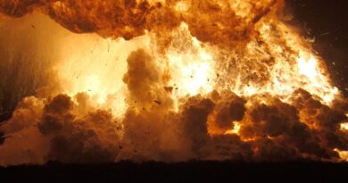Starship's 4th straight rocket explosion is the latest public setback for Musk's Mars dreams