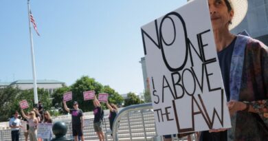 Supreme Court lets Trump restart deporting migrants to ‘third countries’