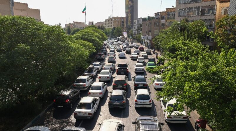 Tehranis caught between fear and resolve as air war intensifies