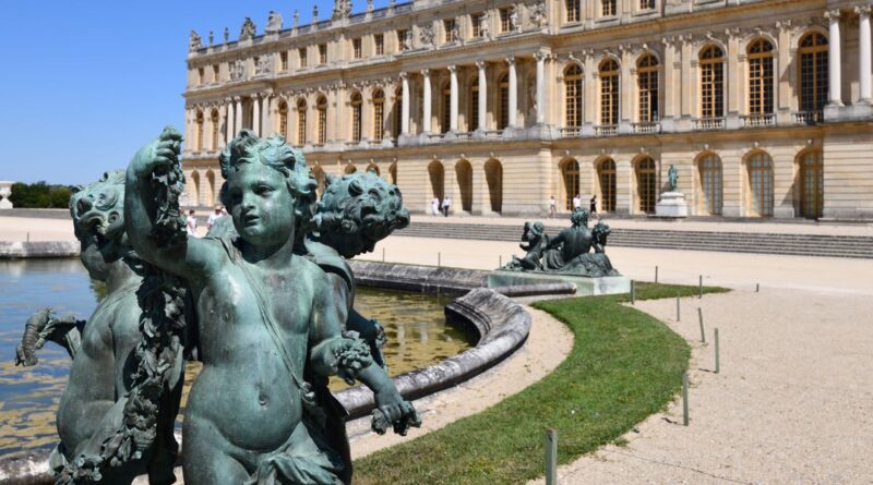 The Palace of Versailles wants you to talk to statues through OpenAI's tech. But the statues don't seem that interested in chatting.