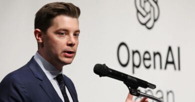 Top OpenAI exec is skeptical of Dario Amodei's prediction that AI will wipeout white-collar jobs