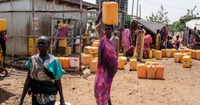 UN cuts global aid plan as funding plummets