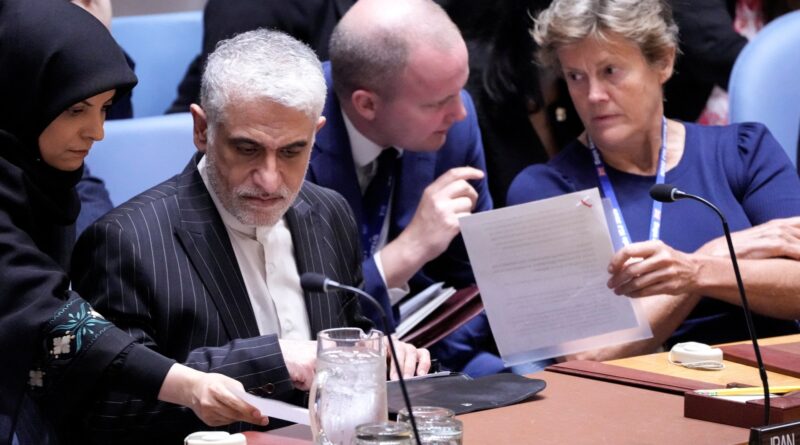 UN officials urge Israel, Iran to show ‘restraint’ at emergency meeting
