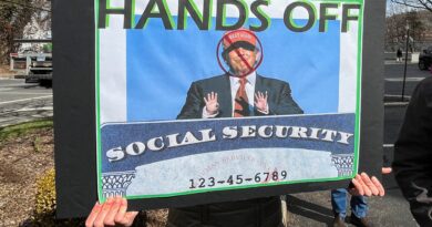 US Supreme Court grants DOGE access to sensitive Social Security data