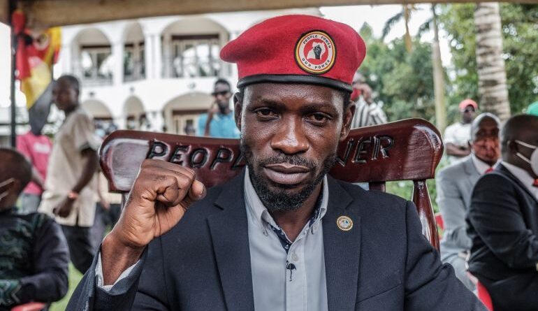 Ugandan opposition leader Robert Kyagulanyi, also known as Bobi Wine, poses for a photograph after his press conference at his home in Magere, Uganda, on January 26, 2021. - Ugandan soldiers have stood down their positions around the residence of opposition leader Bobi Wine, a day after a court ordered an end to the confinement of the presidential runner-up. He had been under de-facto house arrest at his home outside the capital, Kampala, since he returned from voting on January 14, 2021.