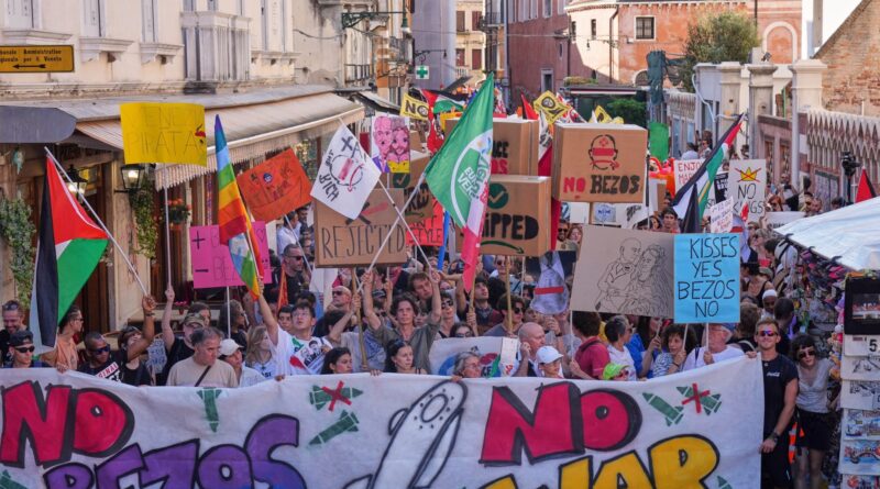 ‘No Bezos, no war’: Protesters flood Venice streets during wedding