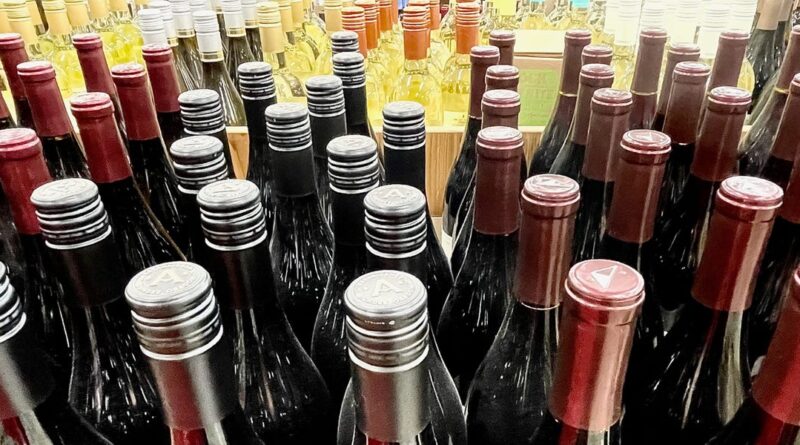 7 of the best wines to buy at Trader Joe's right now for $20 or less, according to a sommelier