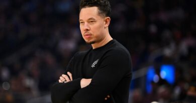 Are The San Antonio Spurs Gearing Up For A Trade This Coming Season?