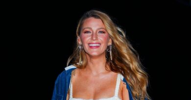 Blake Lively must turn over detailed business income records to Justin Baldoni