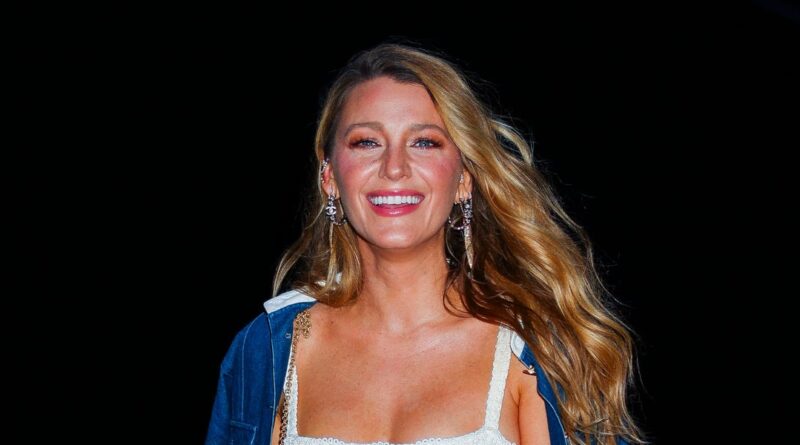 Blake Lively must turn over detailed business income records to Justin Baldoni