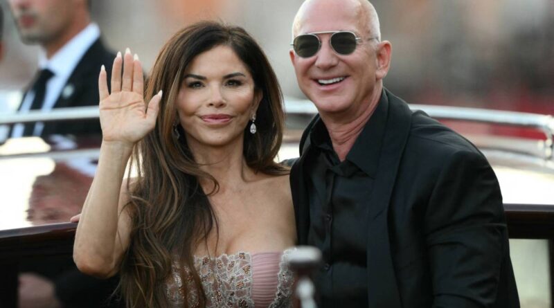 Jeff Bezos and Lauren Sanchez in Venice