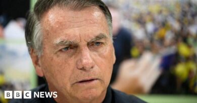 Brazil's Supreme Court justice threatens to arrest Jair Bolsonaro