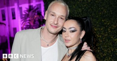 Charli XCX weds drummer of The 1975 George Daniel