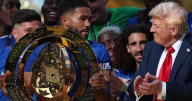 Chelsea trounce PSG to lift FIFA Club World Cup