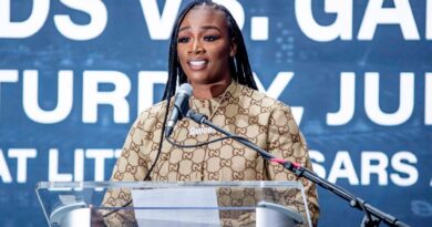 Claressa Shields Tags 3 Legends In Latest Callout