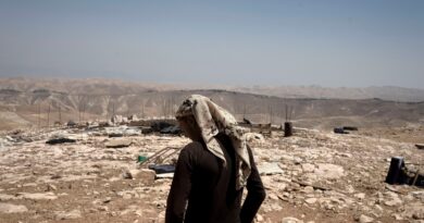 Dozens of Palestinian Bedouin families flee Israeli violence in West Bank
