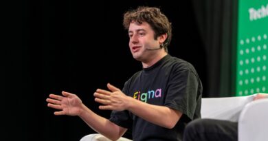 Figma’s Dylan Field will cash out about $60M in IPO, with Index, Kleiner, Greylock, Sequoia all selling, too | TechCrunch