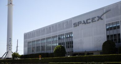 SpaceX headquarters in Hawthorne, California