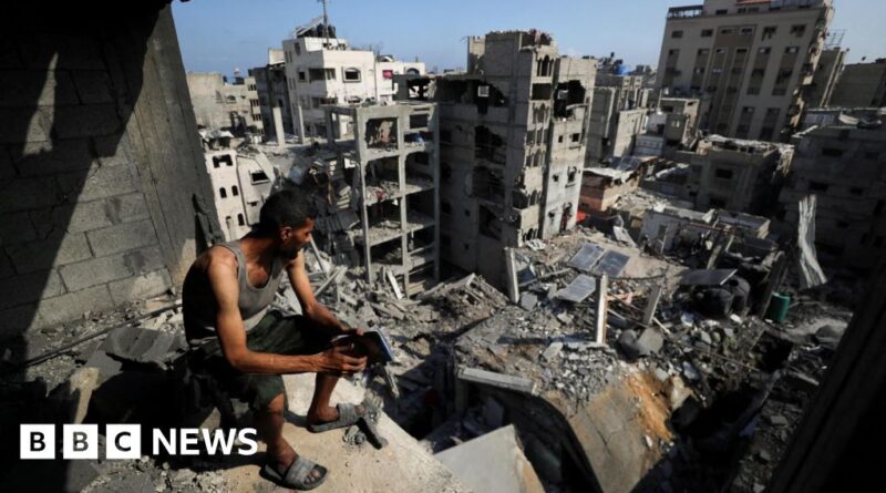 Gaza: Hamas says it is consulting other groups on ceasefire plan