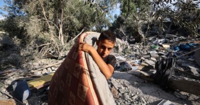 Gaza civil defence says Israeli strikes kill over 30 as truce talks deadlocked