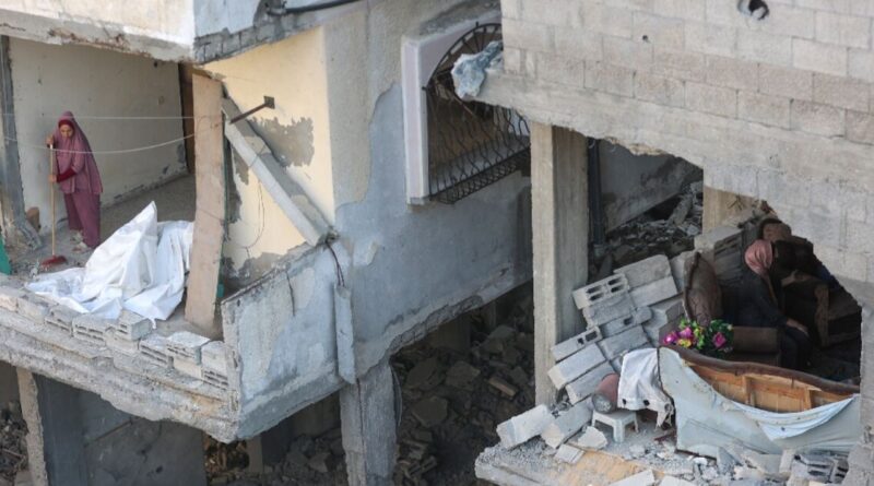 Gaza today: under debris and in darkness