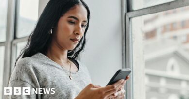 Google launches new 'AI mode' search feature in UK