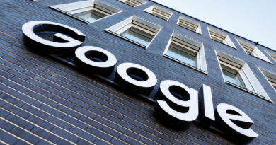 The Google logo can be seen on the facade in front of the company's Munich headquarters