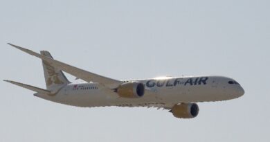 Gulf Air orders 12 Boeing 787 Dreamliners