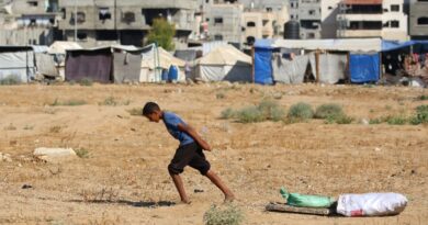 Hamas, Israel resume talks as Netanyahu set to meet Trump