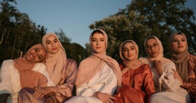 How Islam Helps You Attain Happiness Without Losing Yourself - Muslim Girl