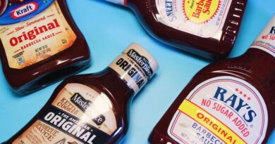 I ranked 4 store-bought barbecue sauces. The best was also the cheapest.