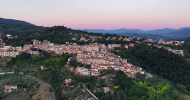 I realized I'm not happy living in Florida. So we're moving to a small town in Italy, where life moves at a better pace.