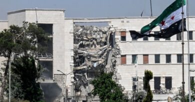 Israel bombs Syria army HQ after warning Damascus to leave Druze alone