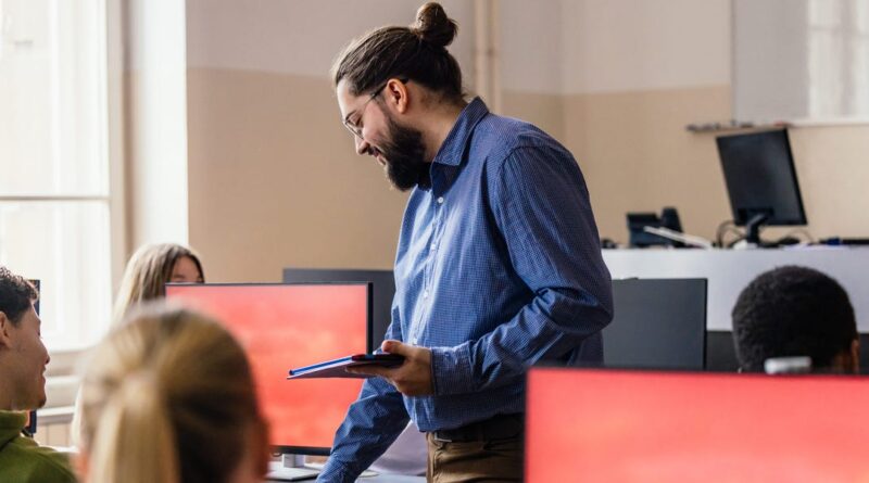 I've been an English teacher for 20 years, and my students are now relying on AI to do everything. It's making my job impossible.
