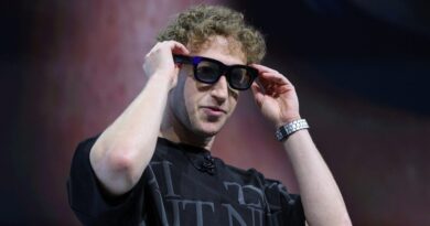 Mark Zuckerberg sees a future where not wearing AI glasses would be considered a 'cognitive disadvantage'
