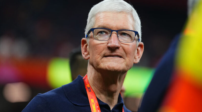 Meta reportedly recruits Apple's head of AI models | TechCrunch