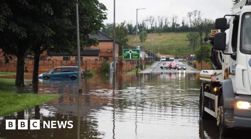 NI weather: Flash floods in Enniskillen and amber rain warning